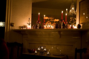 decorated christmas mantle